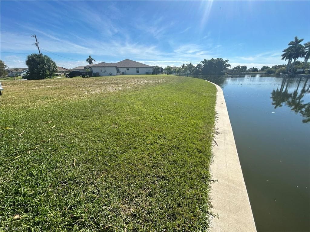 506 21st Pl, Cape Coral, FL 33909-4