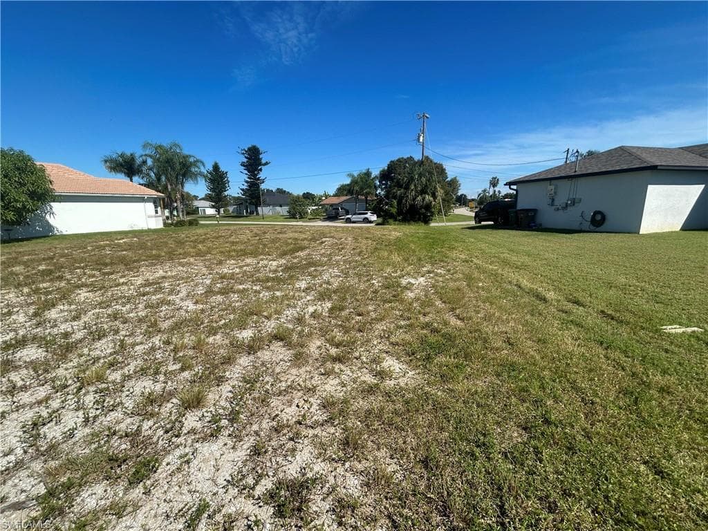 506 21st Pl, Cape Coral, FL 33909-5