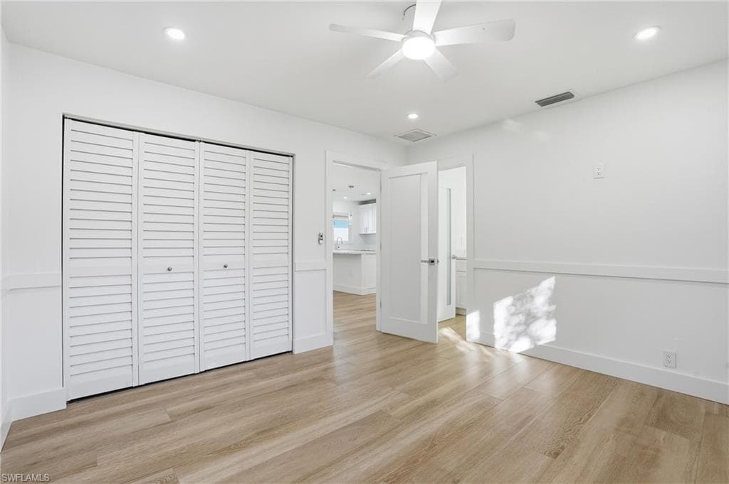 814 101st Ave N, Naples, FL 34108-22