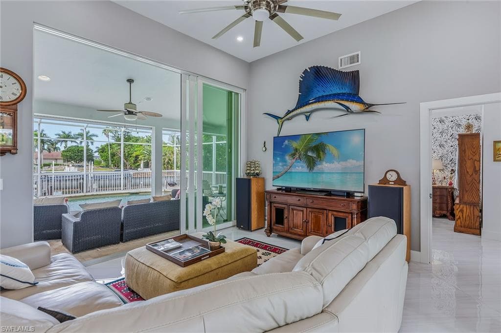 200 Barfield Dr, Marco Island, FL 34145-9