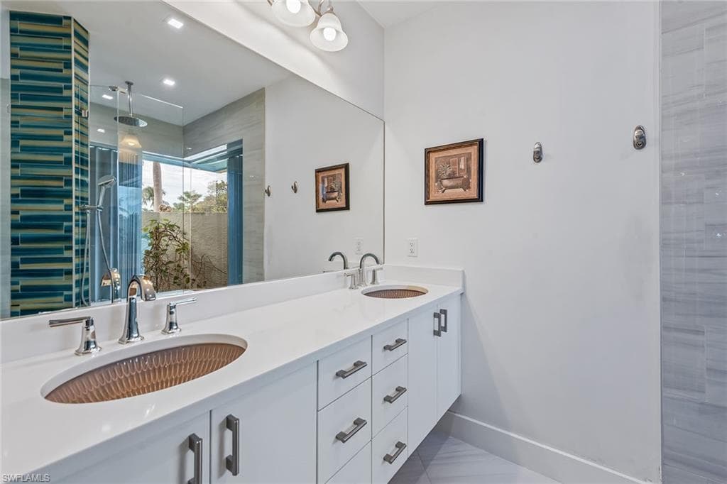 200 Barfield Dr, Marco Island, FL 34145-18