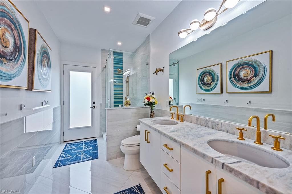 200 Barfield Dr, Marco Island, FL 34145-20