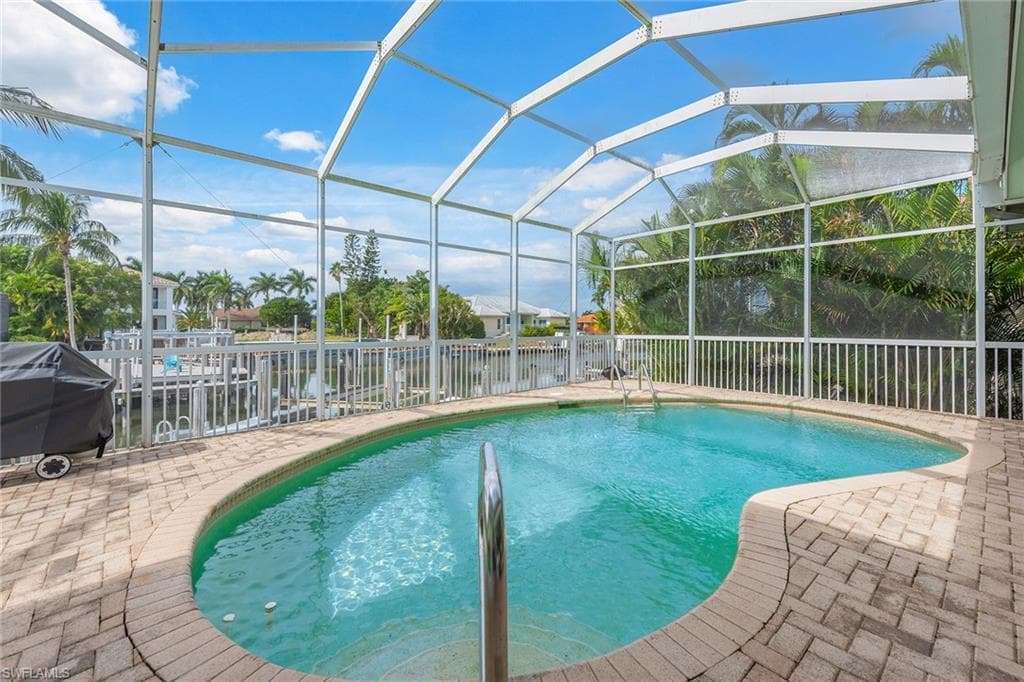 200 Barfield Dr, Marco Island, FL 34145-27