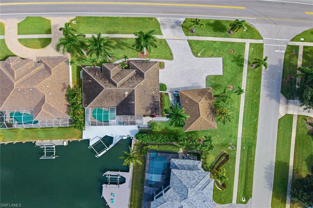 200 Barfield Dr, Marco Island, FL 34145-40