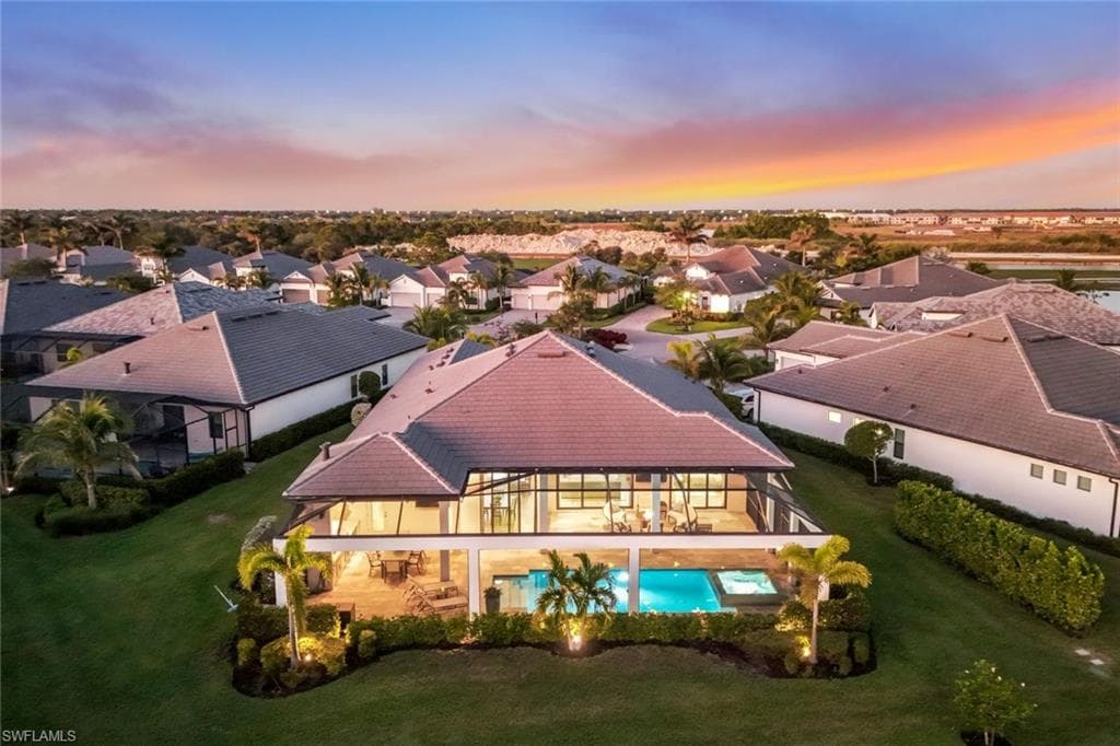 3126 Heather Glen Ct, Naples, FL 34114-33