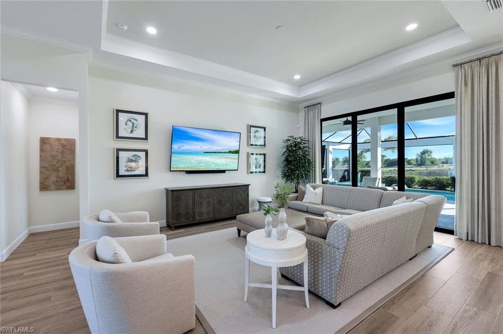 3126 Heather Glen Ct, Naples, FL 34114-5