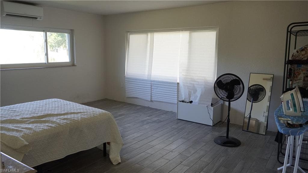 123 Standish Cir, North Fort Myers, FL 33903-13