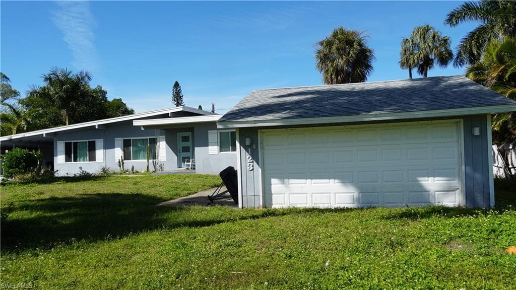 123 Standish Cir, North Fort Myers, FL 33903-2