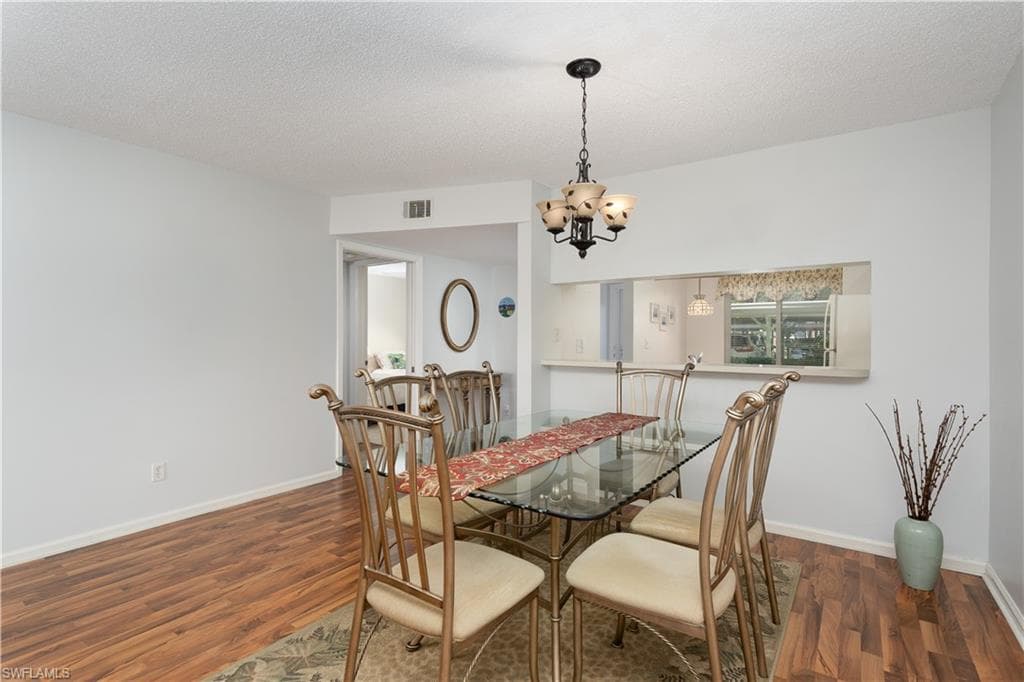 5950 Amherst Dr A104, Naples, FL 34112-8