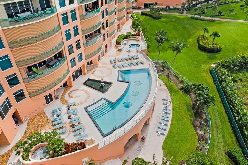 940 Cape Marco Dr 2006, Marco Island, FL 34145-9