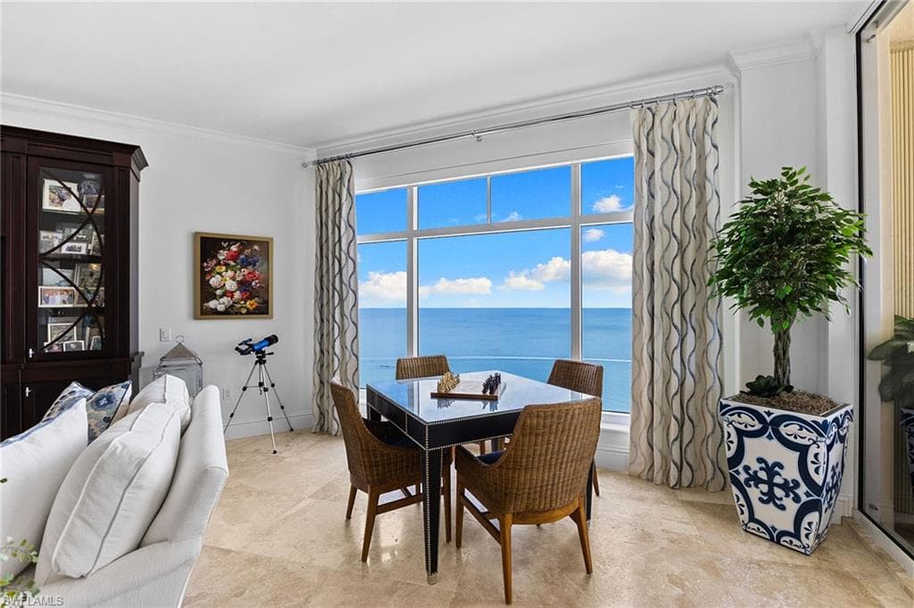 940 Cape Marco Dr 2006, Marco Island, FL 34145-27