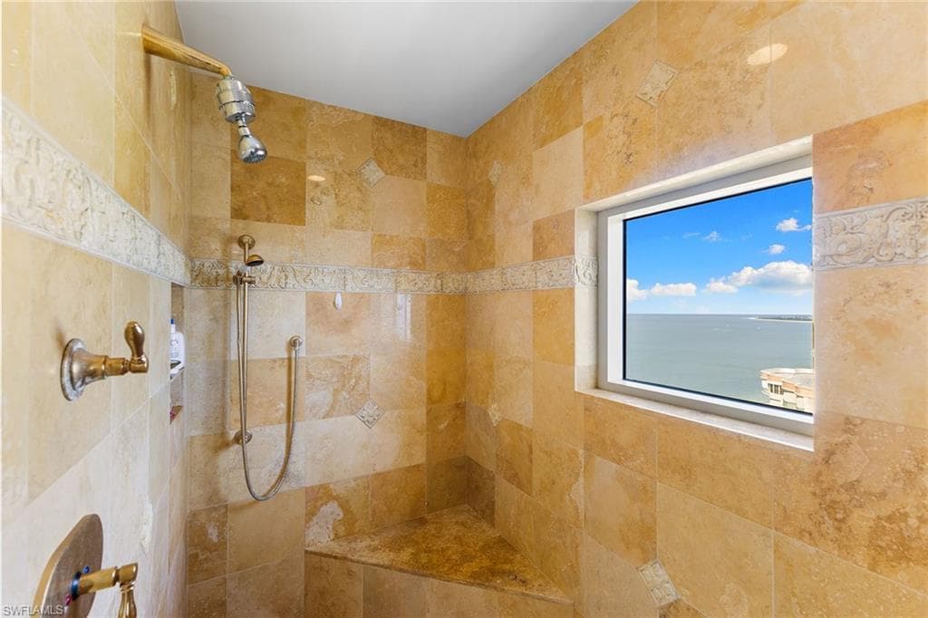 940 Cape Marco Dr 2006, Marco Island, FL 34145-38