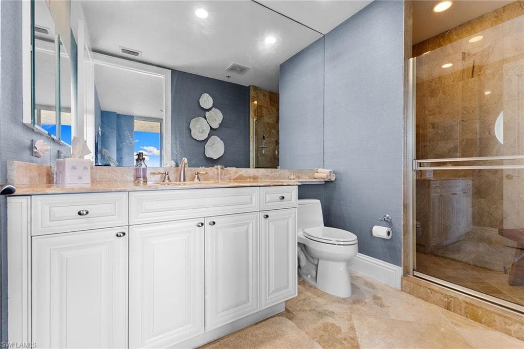 940 Cape Marco Dr 2006, Marco Island, FL 34145-45