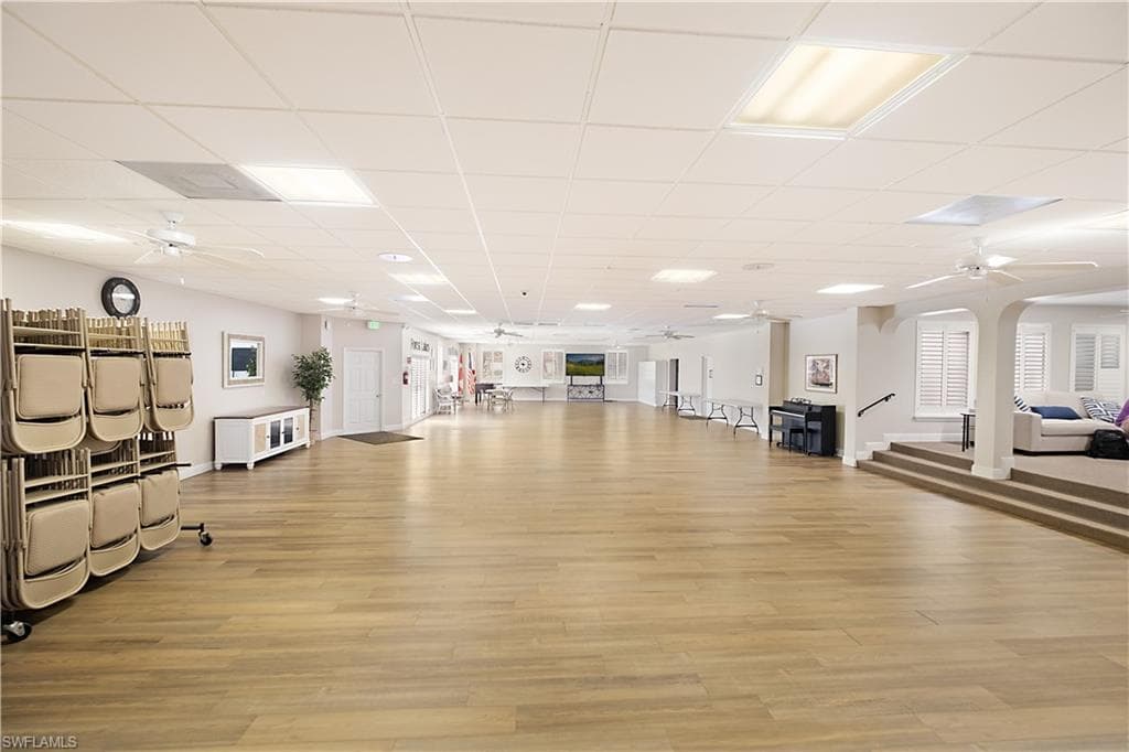 1086 Forest Lakes Dr 9305, Naples, FL 34105-15