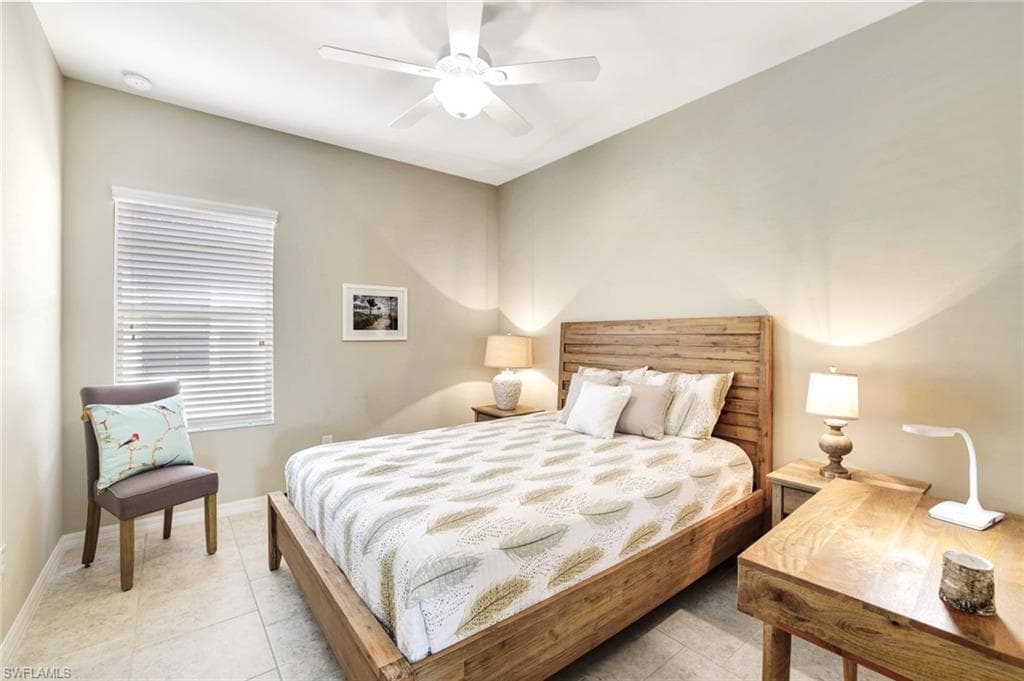 14558 Manchester Dr, Naples, FL 34114-18