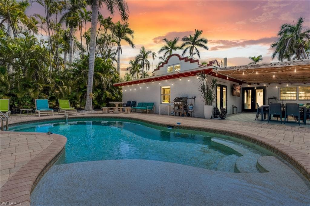 2656 Shriver Dr, Fort Myers, FL 33901-1