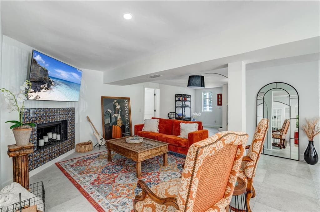 2656 Shriver Dr, Fort Myers, FL 33901-7