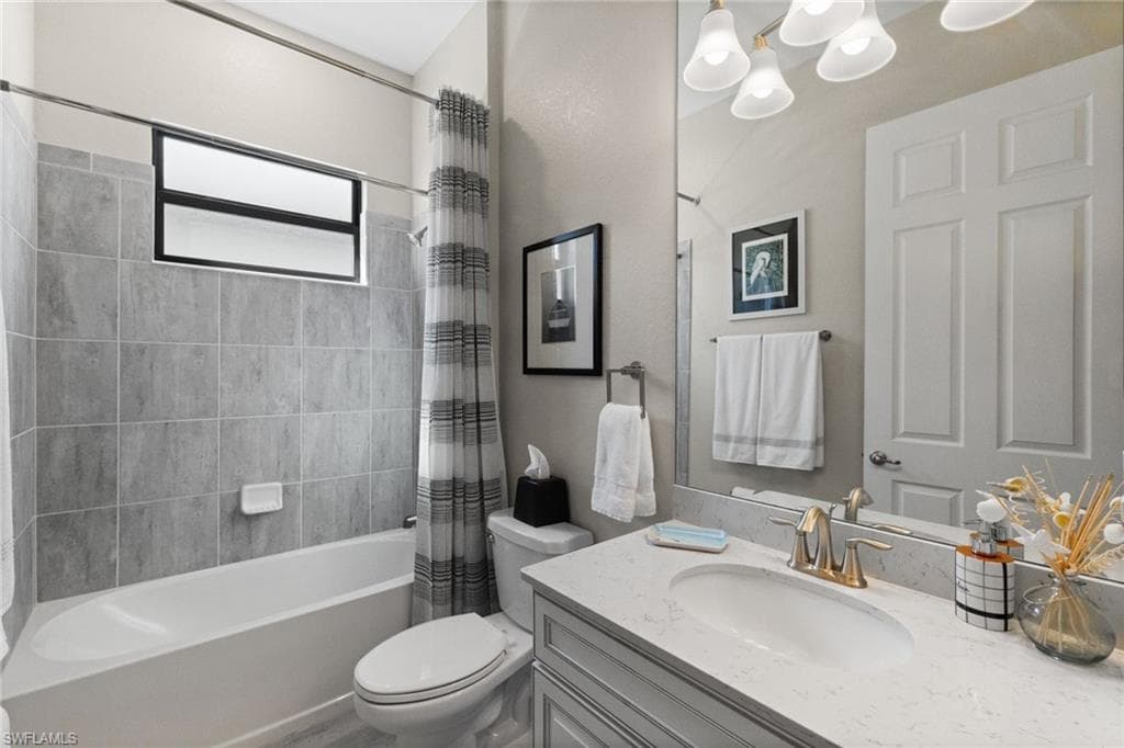 1819 Mustique St, Naples, FL 34120-16