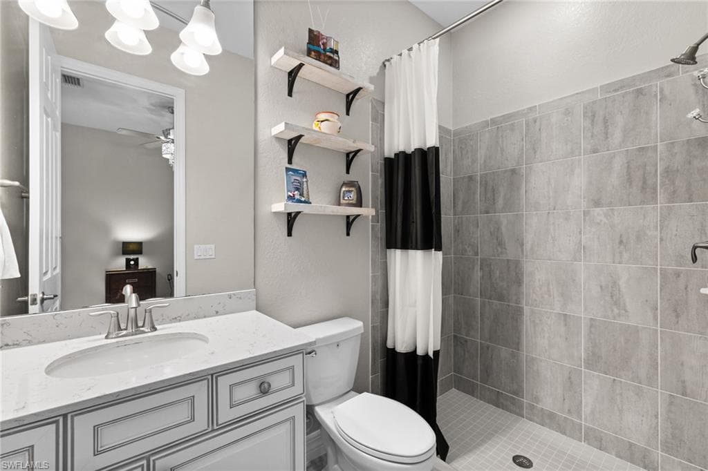 1819 Mustique St, Naples, FL 34120-18