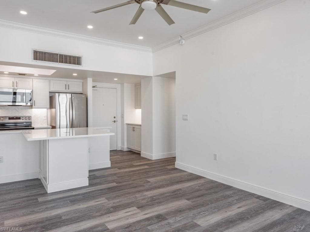 180 Seaview Ct 1209, Marco Island, FL 34145-12