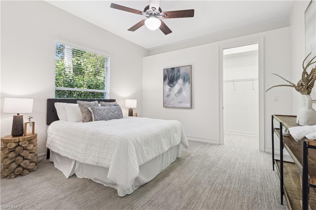 677 5th Ave N, Naples, FL 34102-24