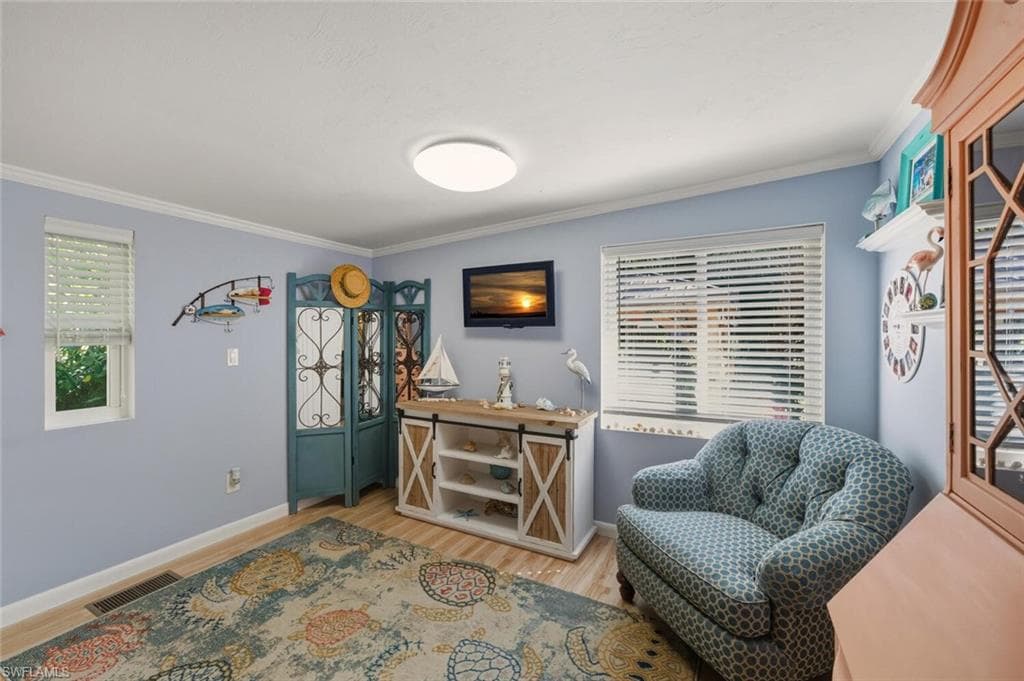 542 Charlemagne Blvd, Naples, FL 34112-18