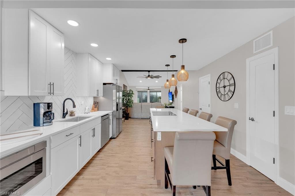 15761 Windward Way Cir 3302, Fort Myers, FL 33908-9