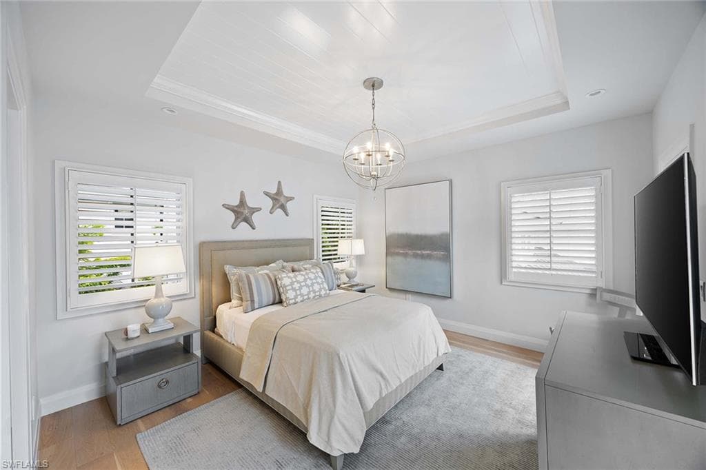 730 9th Ave S, Naples, FL 34102-47