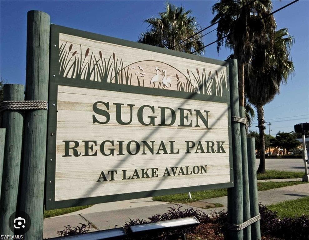 4613 Bayshore Dr B8, Naples, FL 34112-14