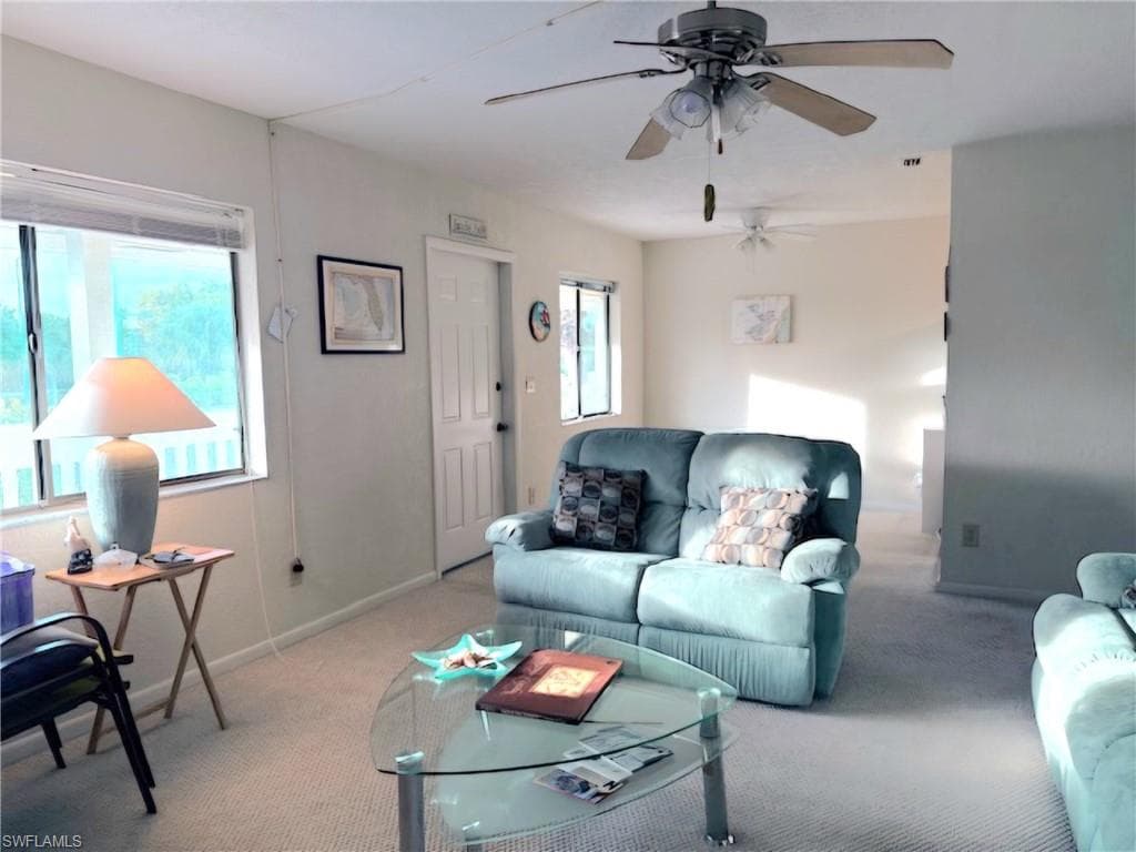 4613 Bayshore Dr B8, Naples, FL 34112-4