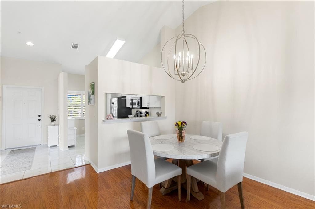 6660 Huntington Lakes Cir 204, Naples, FL 34119-10