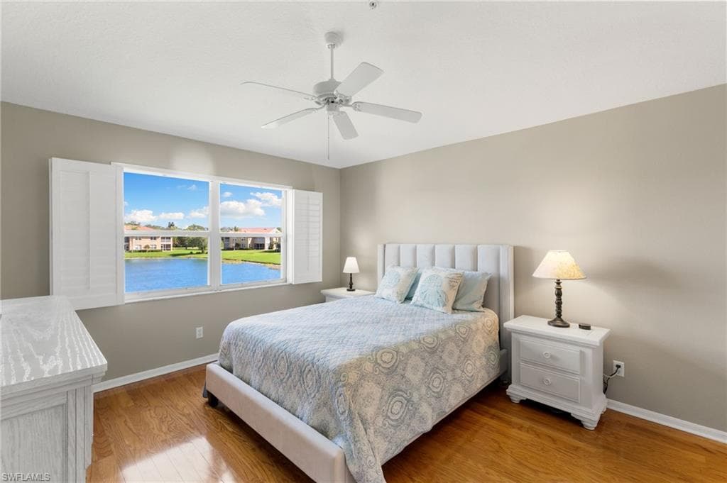 6660 Huntington Lakes Cir 204, Naples, FL 34119-15