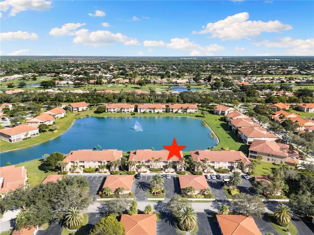 6660 Huntington Lakes Cir 204, Naples, FL 34119-2