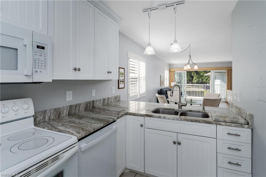 261 Collier Blvd 203, Marco Island, FL 34145-11