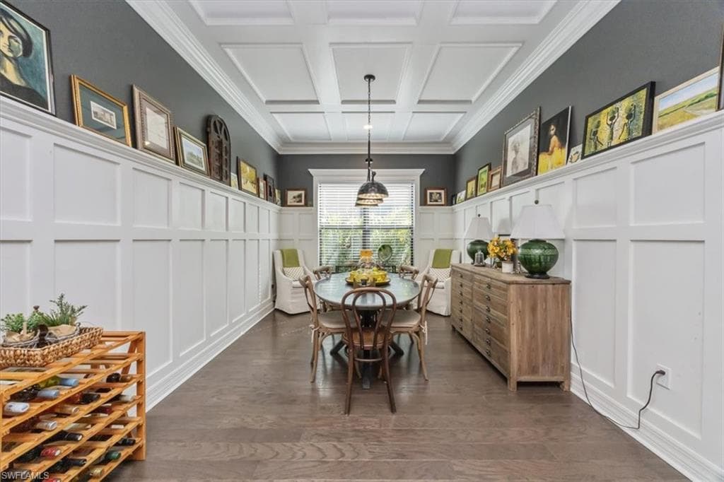 13456 Mandarin Cir, Naples, FL 34109-10