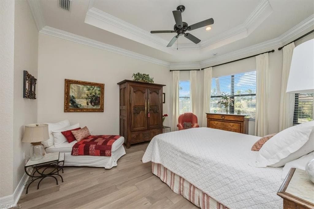 13456 Mandarin Cir, Naples, FL 34109-12