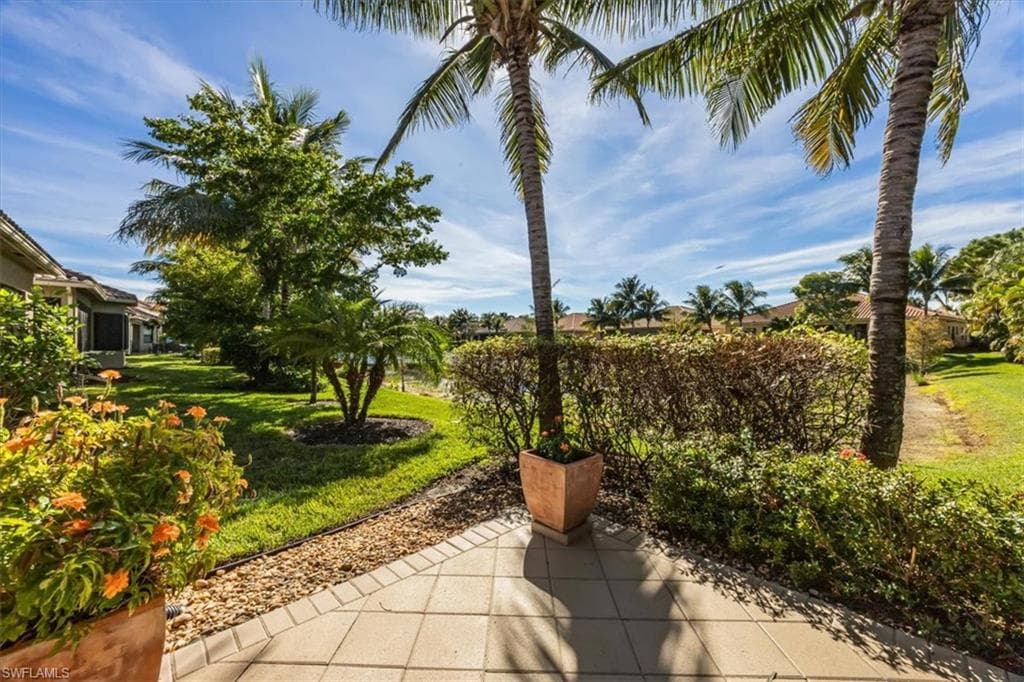 13456 Mandarin Cir, Naples, FL 34109-22