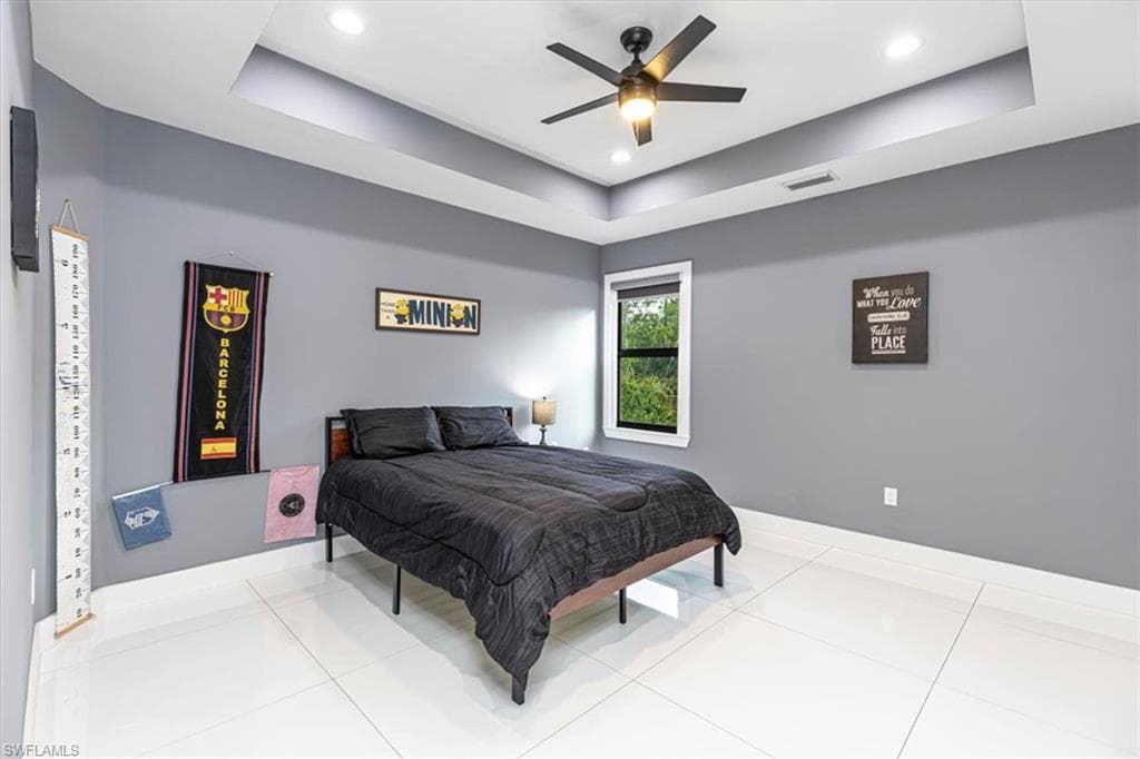 4029 2nd Ave SE, Naples, FL 34117-20