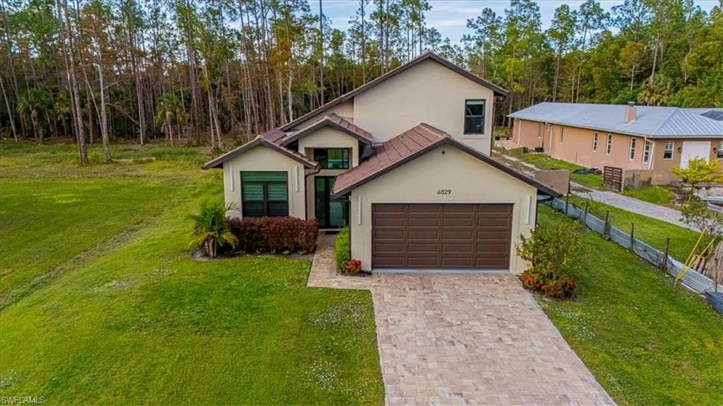 4029 2nd Ave SE, Naples, FL 34117-3