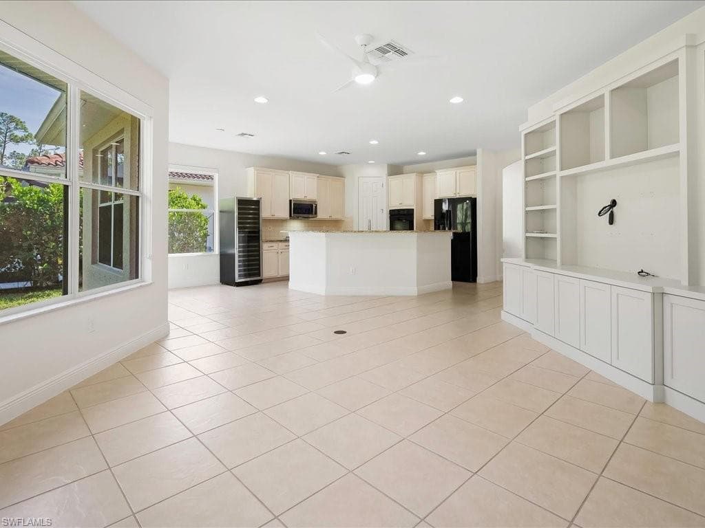 12671 Biscayne Ct, Naples, FL 34105-13