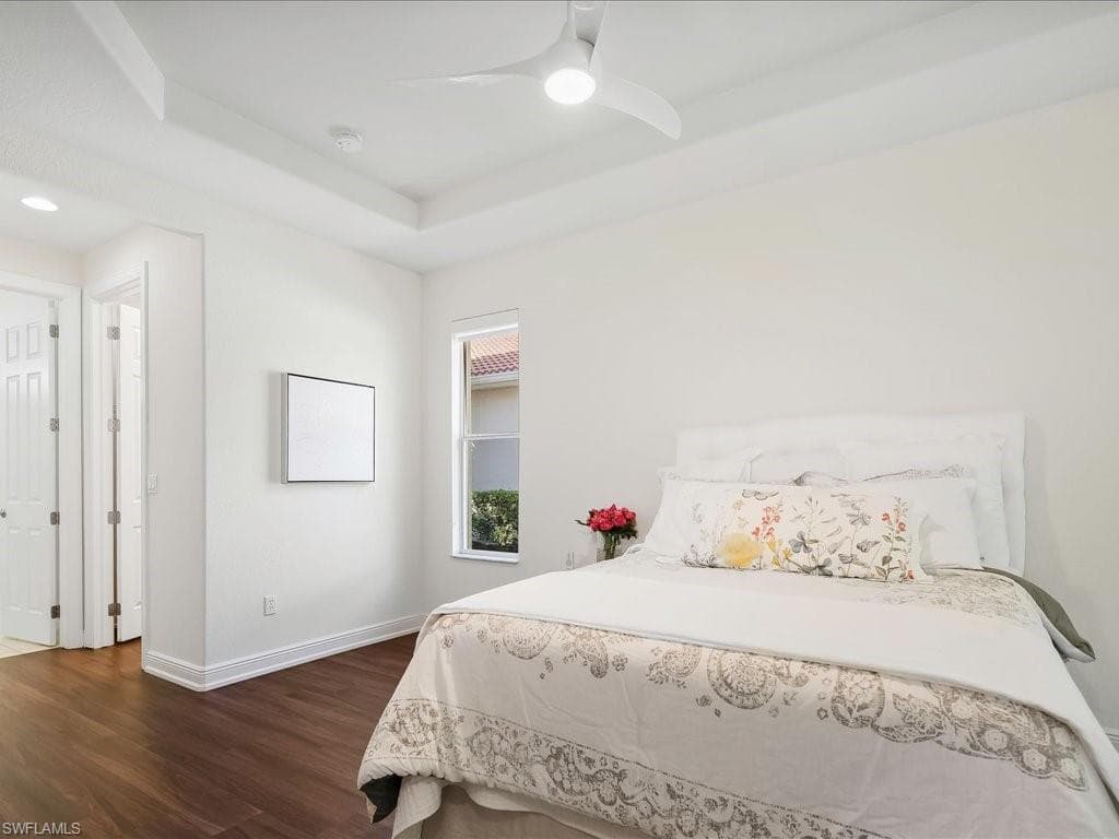 12671 Biscayne Ct, Naples, FL 34105-27