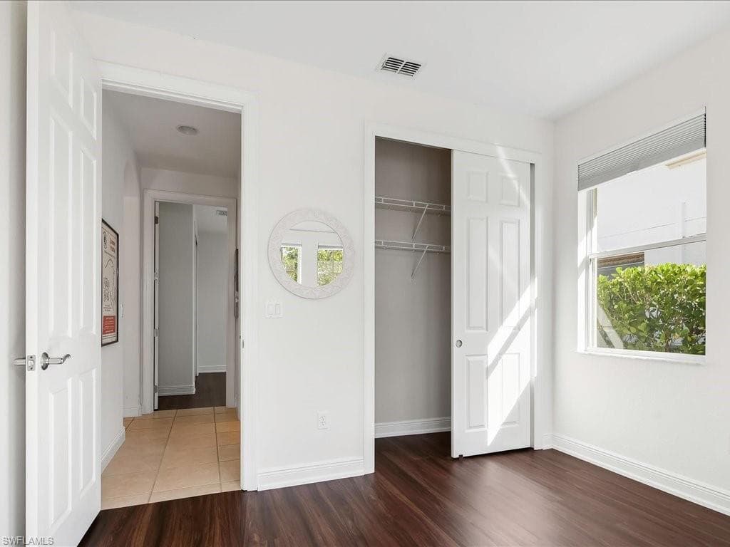 12671 Biscayne Ct, Naples, FL 34105-35