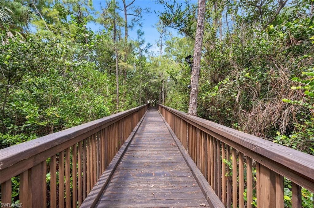 12671 Biscayne Ct, Naples, FL 34105-44