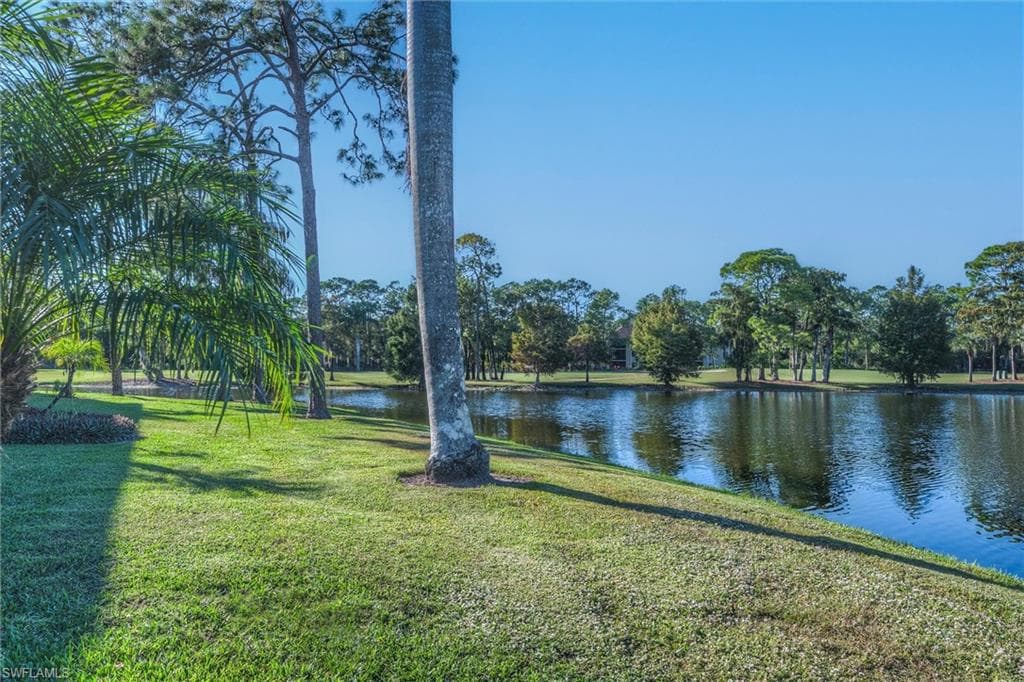 5875 Cobblestone Ln D105, Naples, FL 34112-10