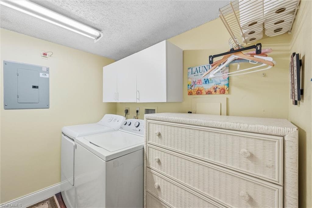 5875 Cobblestone Ln D105, Naples, FL 34112-27