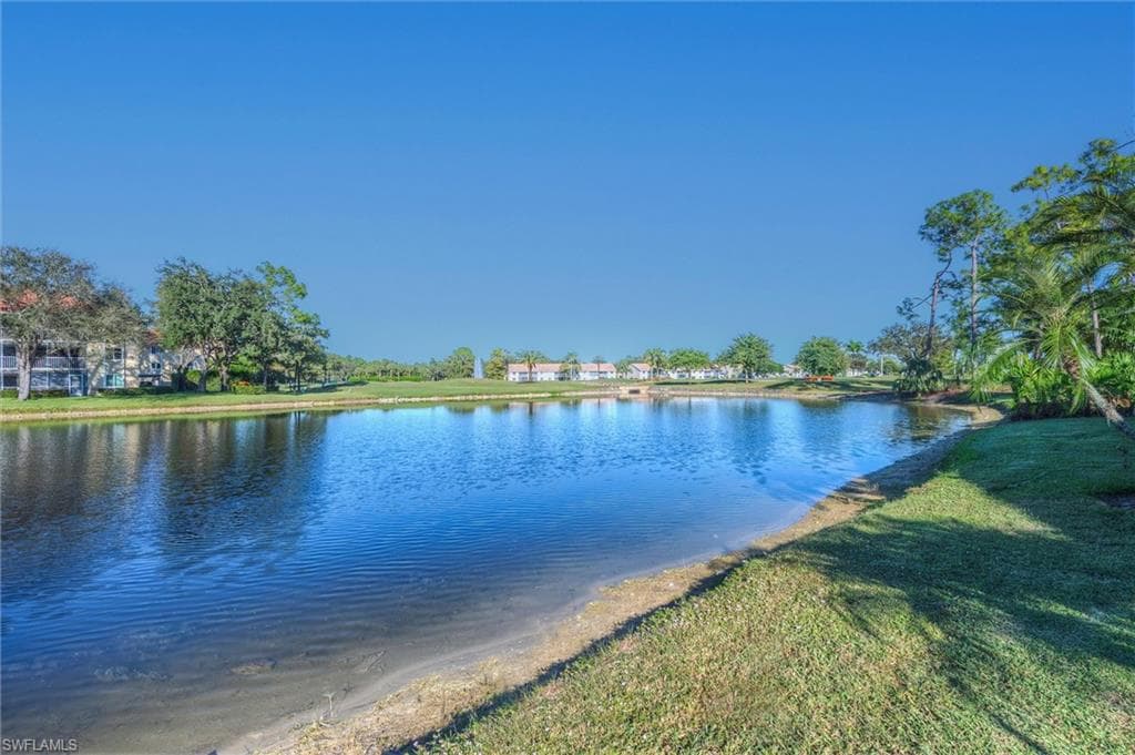 5875 Cobblestone Ln D105, Naples, FL 34112-32