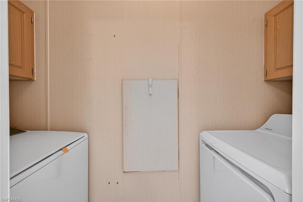 26134 Bonita Fairways Cir, Bonita Springs, FL 34135-36