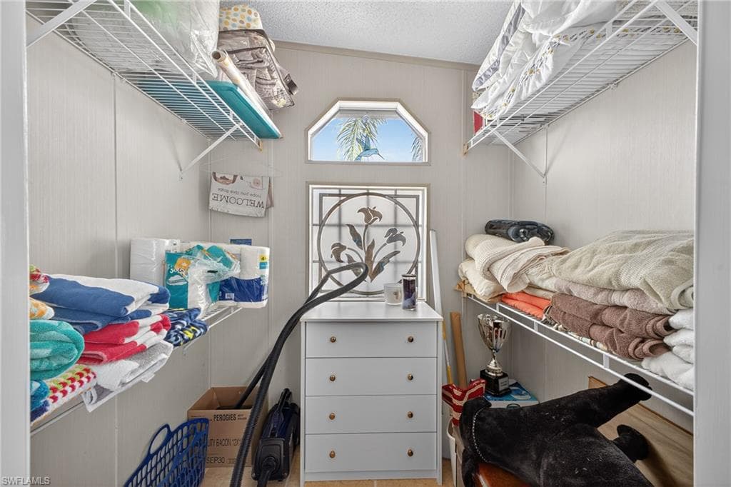 26134 Bonita Fairways Cir, Bonita Springs, FL 34135-38