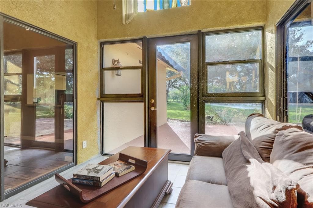 5284 Concord Way, Fort Myers, FL 33907-17