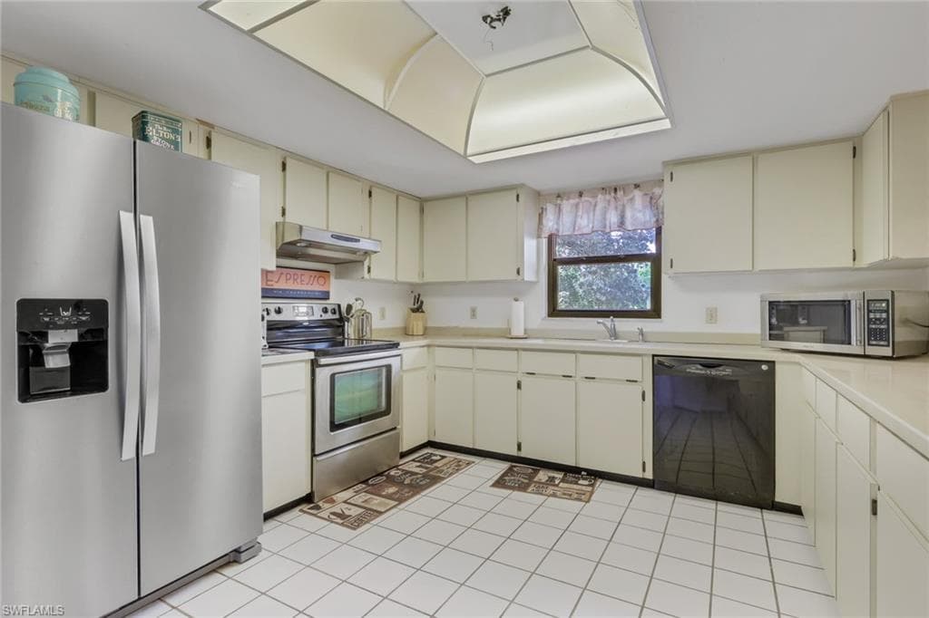 5284 Concord Way, Fort Myers, FL 33907-7